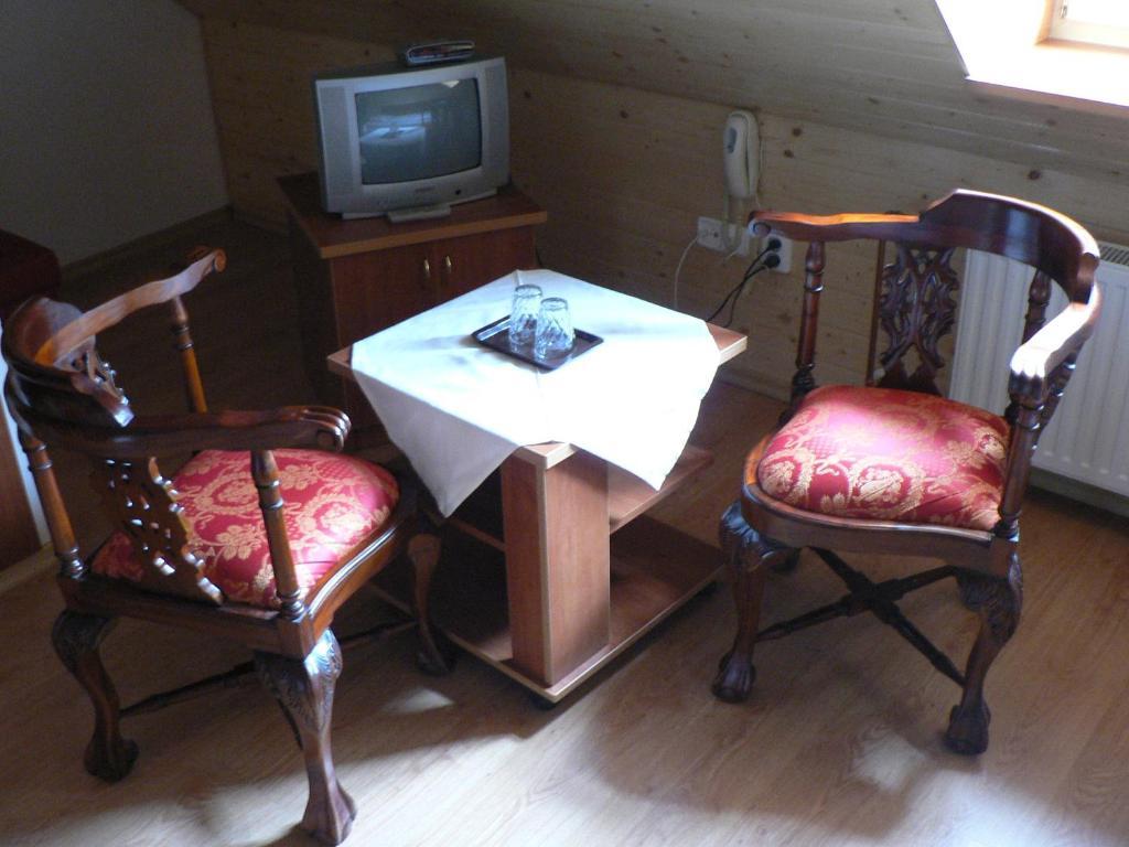 Lazensky Lecebny Dum Praha Hotel Luhacovice Room photo